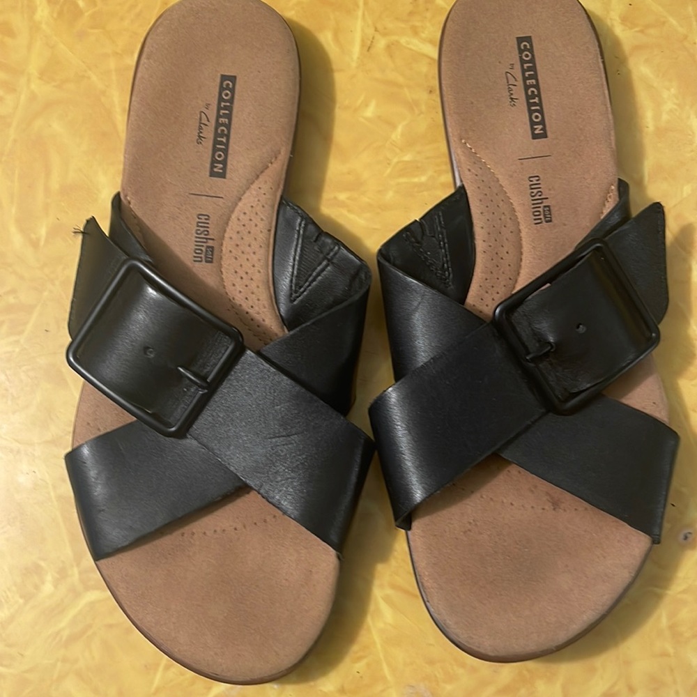 Clarks collectibles slide size 9